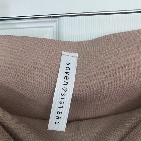 Taupe pencil skirt - Picture 2 of 2